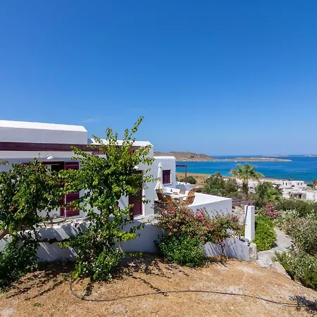 Spacious Seaside Apartment With Sea View