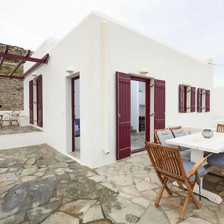 Apartmán Spacious Seaside Apartment With Sea View *